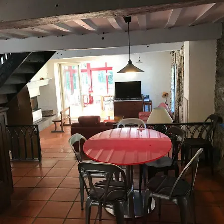 Moulin De Mano Louvie Juzon